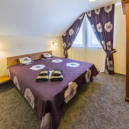 Gallery Of Mountains Holiday Home Ясіня Номер фото