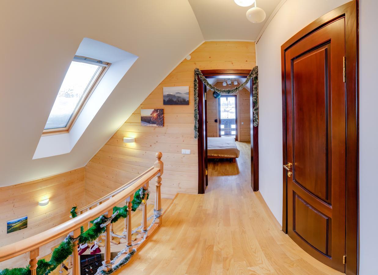 Gallery Of Mountains Holiday Home Ясіня Екстер'єр фото