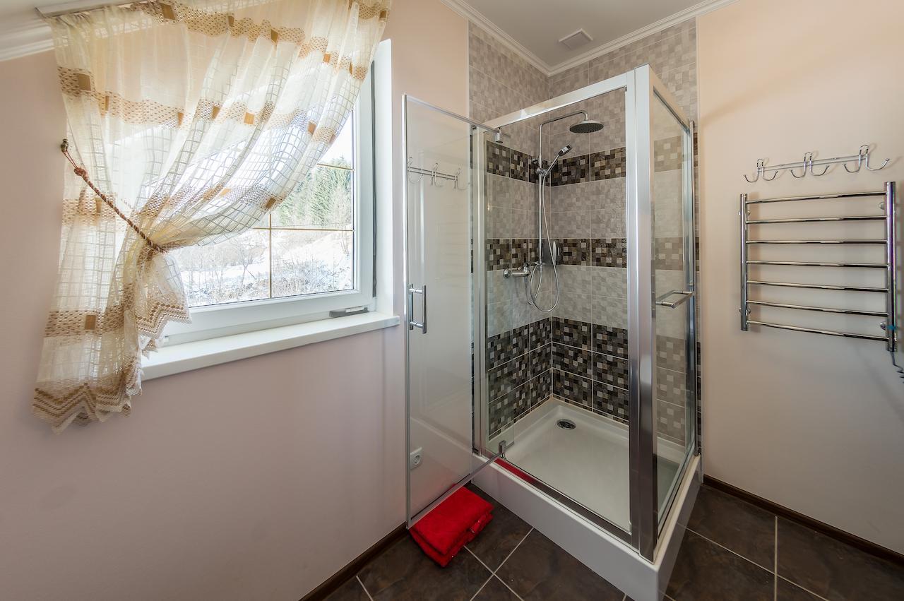 Gallery Of Mountains Holiday Home Ясіня Номер фото